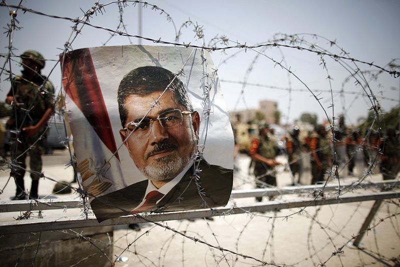 Morsi, imputado por incitación al asesinato y por perpetrar actos de violencia
