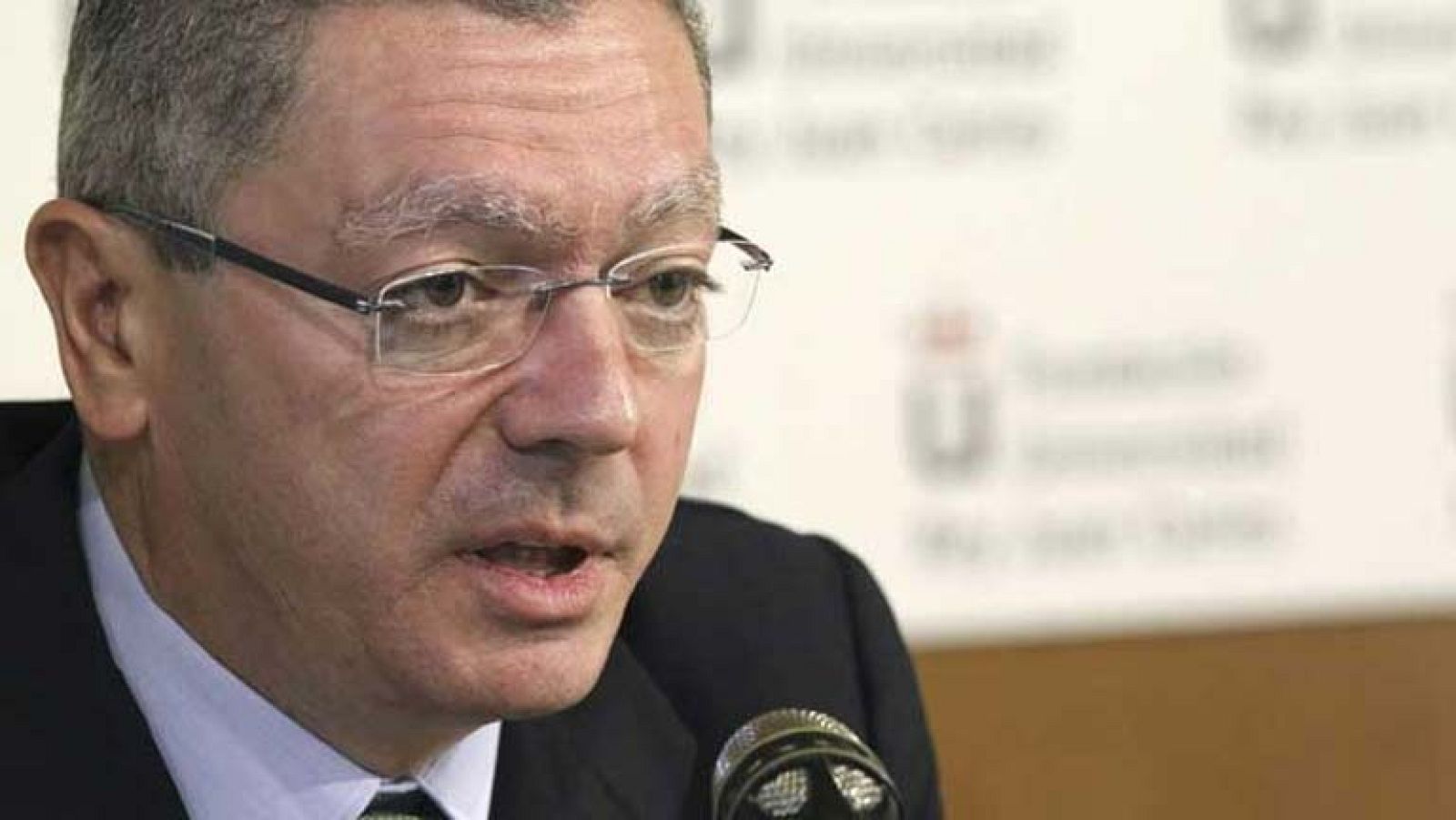 El ministro de Justicia anuncia que estará lista la nueva ley del aborto en octubre