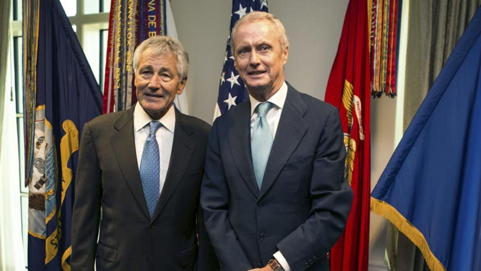 Morenés dice que Estados Unidos no ha pedido ayuda militar a España para atacar Siria