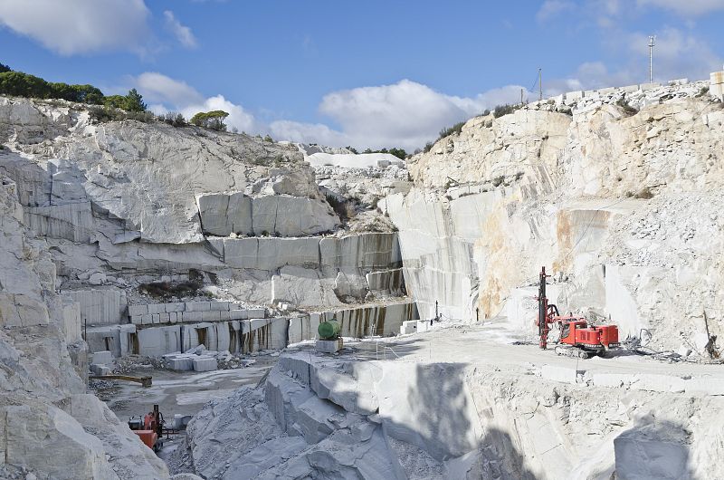 El coste laboral por hora trabajada baja en el segundo trimestre un 2,4% por la Semana Santa