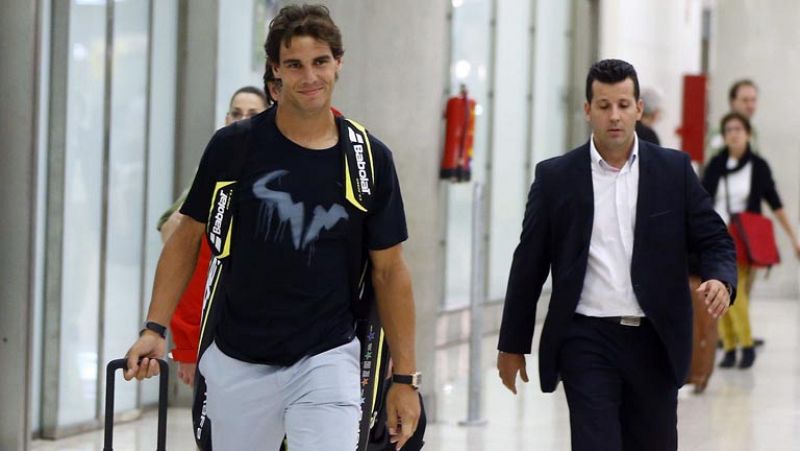 Un Nadal "cansado" llega a Madrid para disputar la Copa Davis