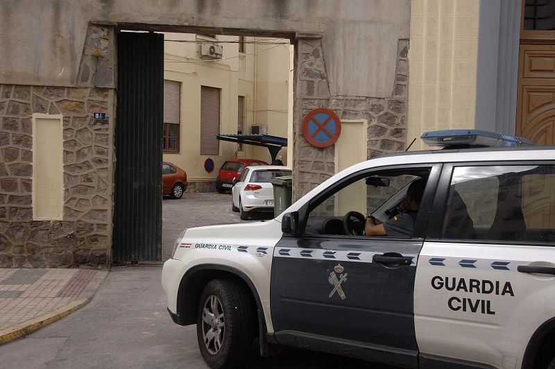 La Guardia Civil registra varias dependencias del Gobierno de Melilla