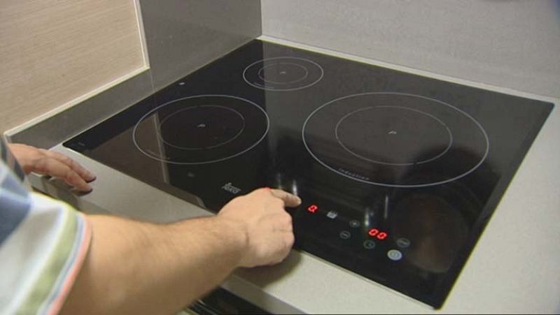 La OCU crea una plataforma para la compra de energía y reducir así la factura de gas y luz