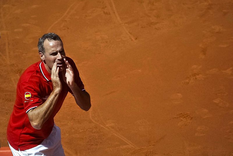 Corretja: "Nadal jugará el dobles con Marc López"
