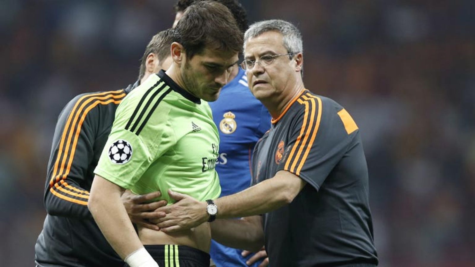 Iker Casillas vuelve a lesionarse