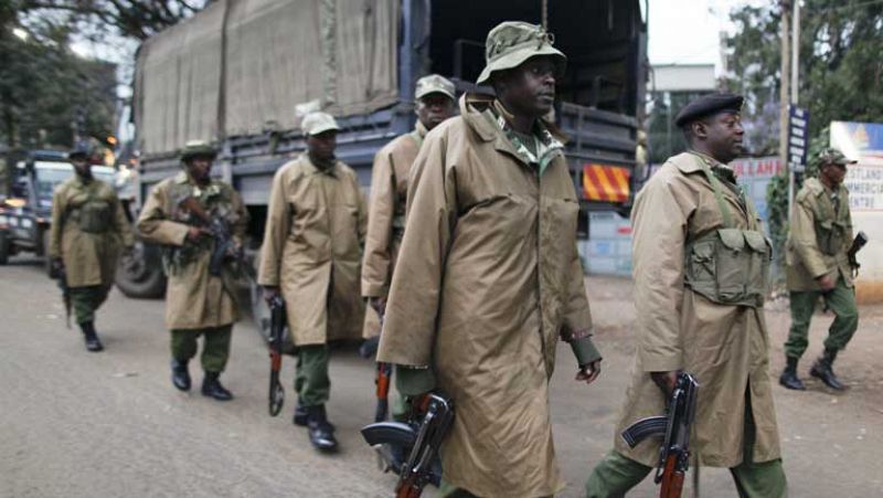 El Ejército keniano intenta un asalto final para liberar a los rehenes del centro comercial