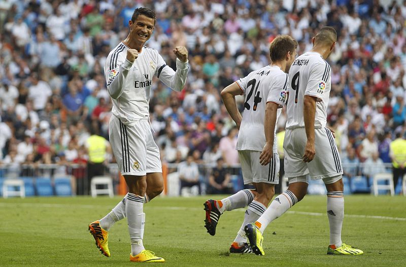 El Madrid remonta y golea al Getafe y Bale se lesiona sin jugar