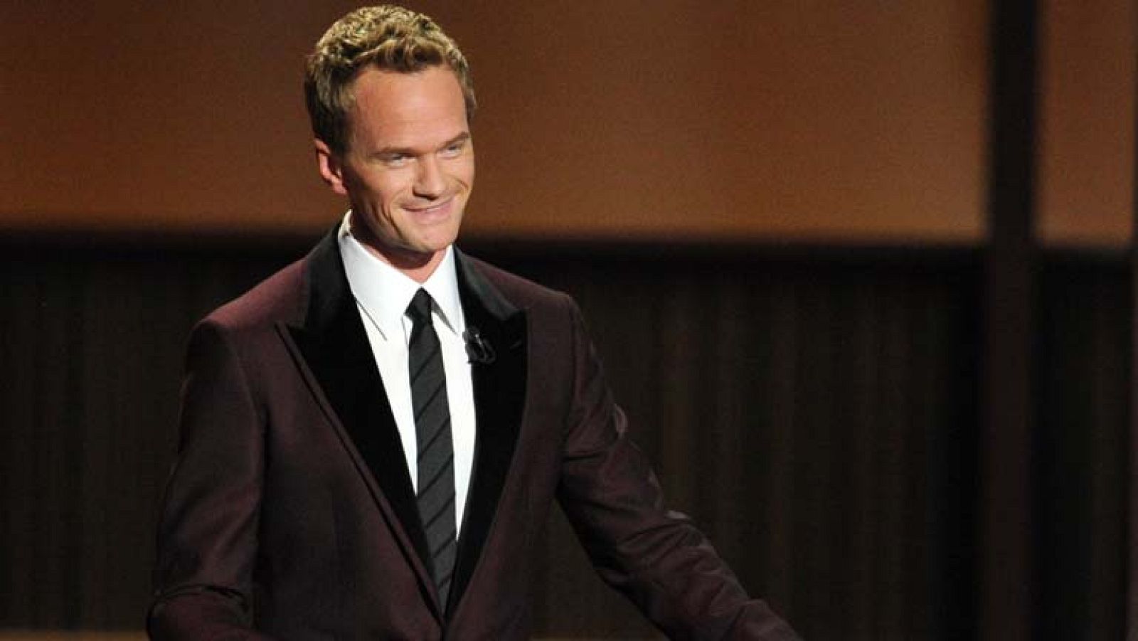 Las series "Breaking Bad" y "Modern Family" se llevan los principales galardones de los Emmy