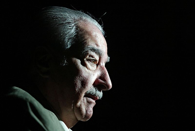 Álvaro Mutis, creador del enigmático personaje Maqroll y amigo íntimo de García Márquez