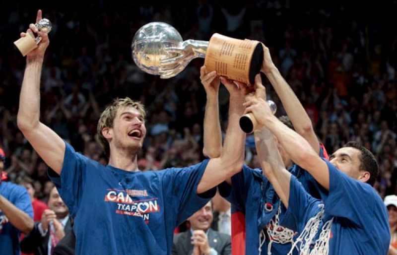 El Tau se proclama campeón de la ACB