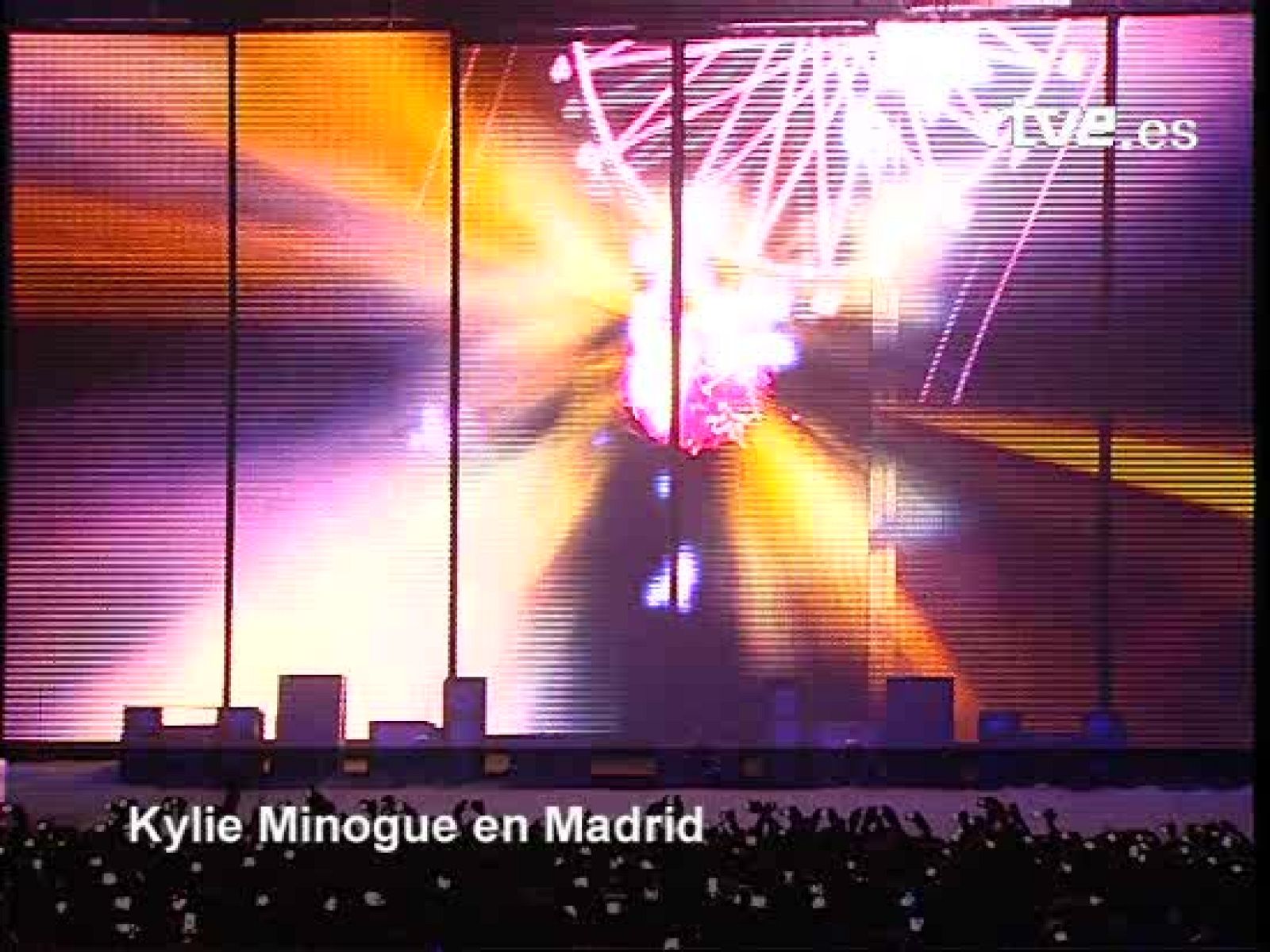 Kylie Minogue brilla en el Palacio de los Deportes de Madrid | Ver