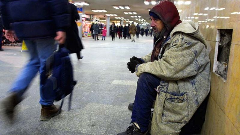 Cáritas alerta de que la "pobreza severa" afecta ya a tres millones de personas en España