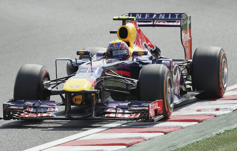 Webber arrebata la 'pole' de Japón a Vettel; Alonso, octavo
