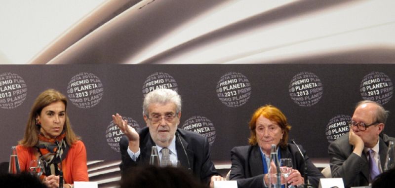 Casi medio millar de novelas compiten por el Premio Planeta de 2013
