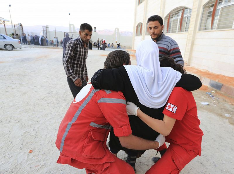 Liberan a tres de los seis empleados de la Cruz Roja detenidos