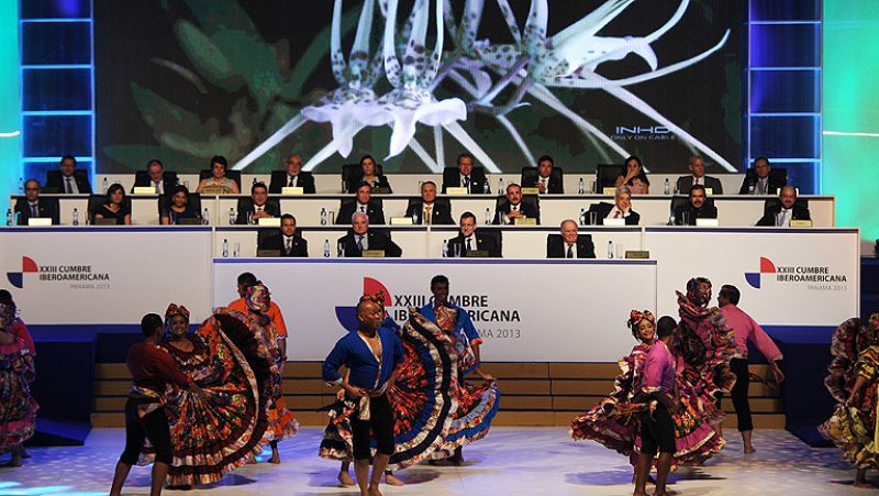 La Cumbre Iberoamericana de la renovación