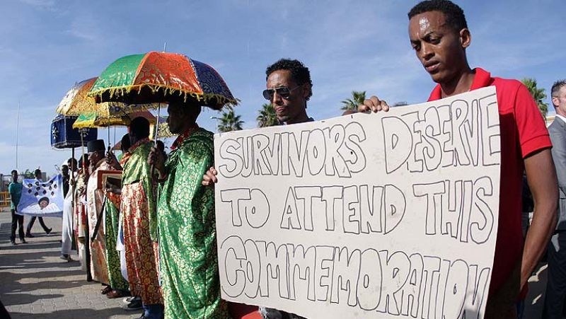 Italia despide a los muertos del naufragio de Lampedusa con un funeral sin féretros ni familias