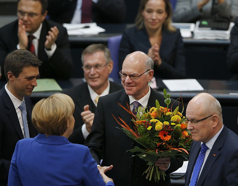 El Parlamento alemán se constituye en espera de que Merkel forme una coalición