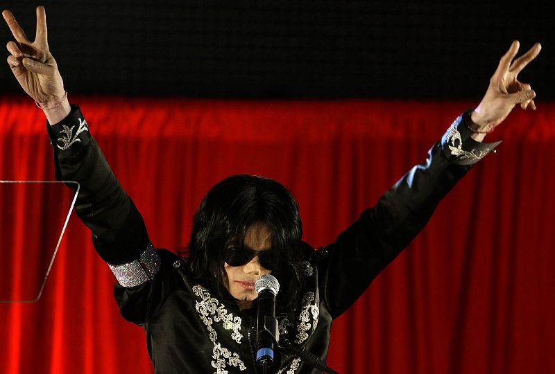 Michael Jackson y Elvis Presley, líderes de la lista Forbes de artistas muertos que más dinero ganan