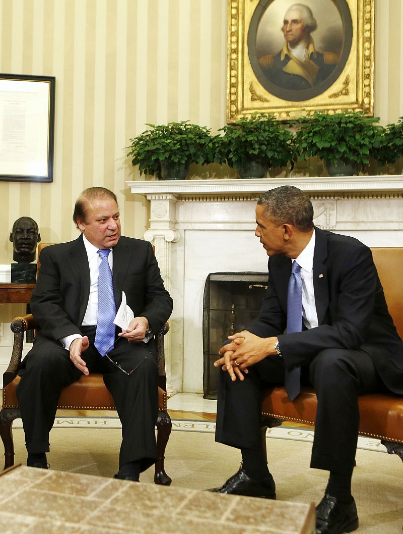 El primer ministro pakistaní, Nawaz Sharif, pide a Obama que cesen los ataques con drones