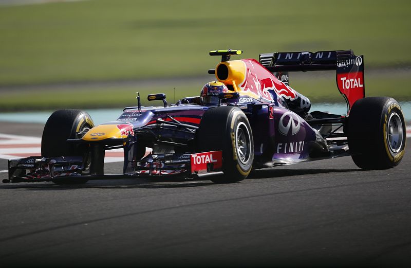 Webber logra la 'pole' en Abu Dabi, donde Alonso saldrá undécimo