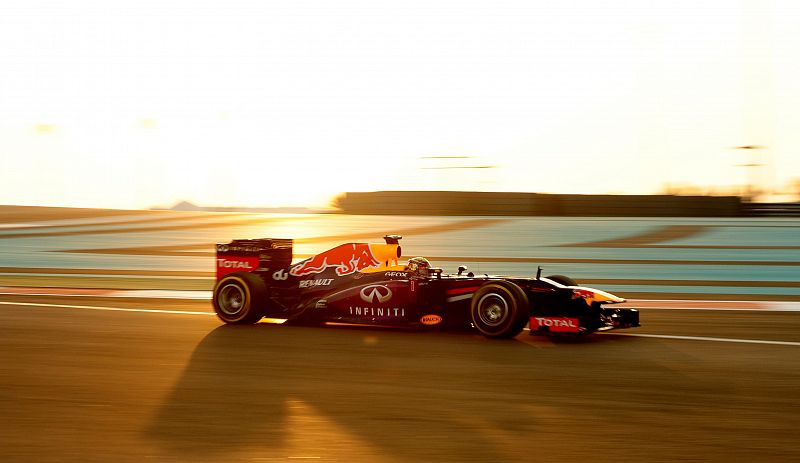 Vettel logra su séptima victoria consecutiva y Alonso acaba quinto