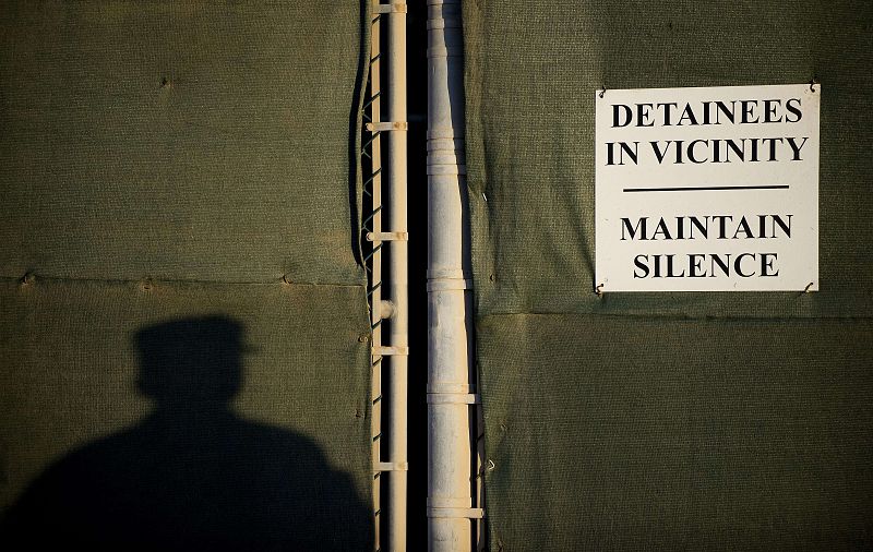 Un informe independiente culpa a médicos y personal sanitario de colaborar en las torturas de la CIA