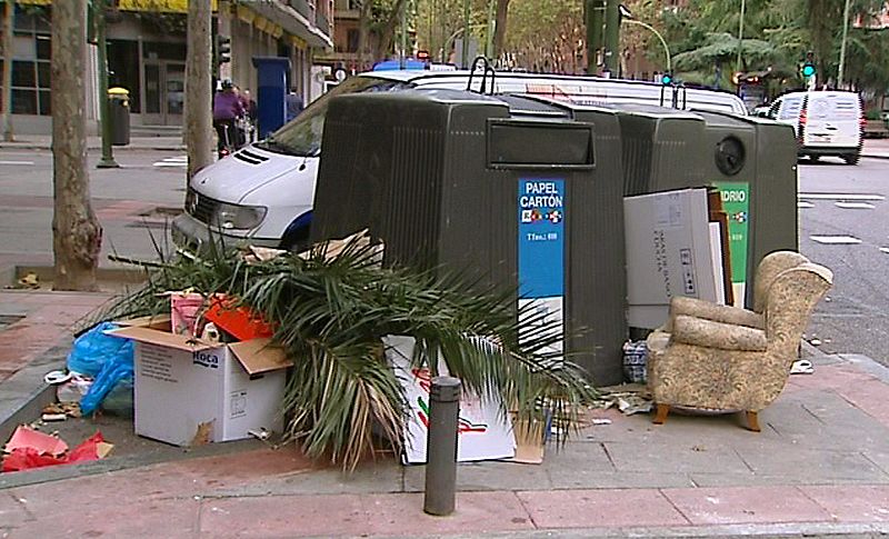 Huelga indefinida en los servicios de limpieza y jardinería de Madrid en protesta por un ERE
