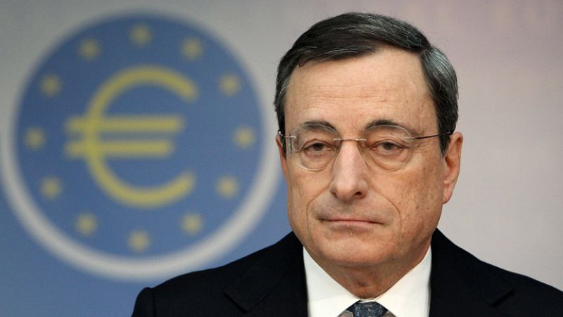 El BCE baja los tipos al 0,25% para relanzar el crecimiento ante un periodo largo de baja inflación
