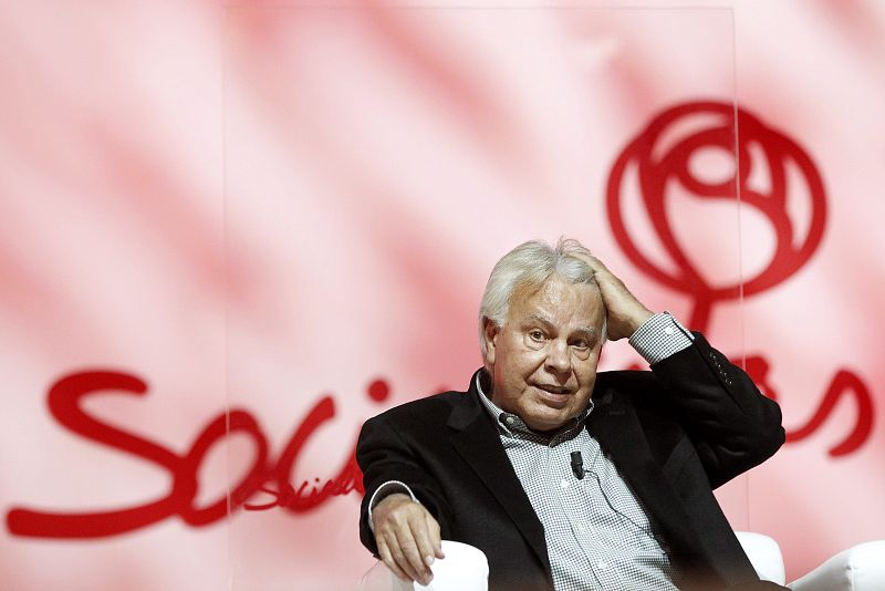 Felipe González: "Si no empezamos a crecer y a generar empleo el horizonte será muy duro"