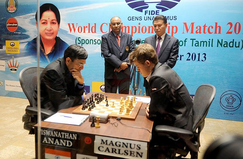 Anand y Carlsen repiten tablas en la segunda partida del Mundial
