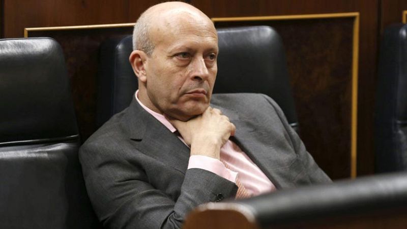 Wert achaca a "lo que otros han interpretado" la polémica sobre las becas Erasmus