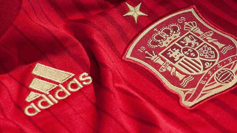 España, más roja que nunca para Brasil 2014