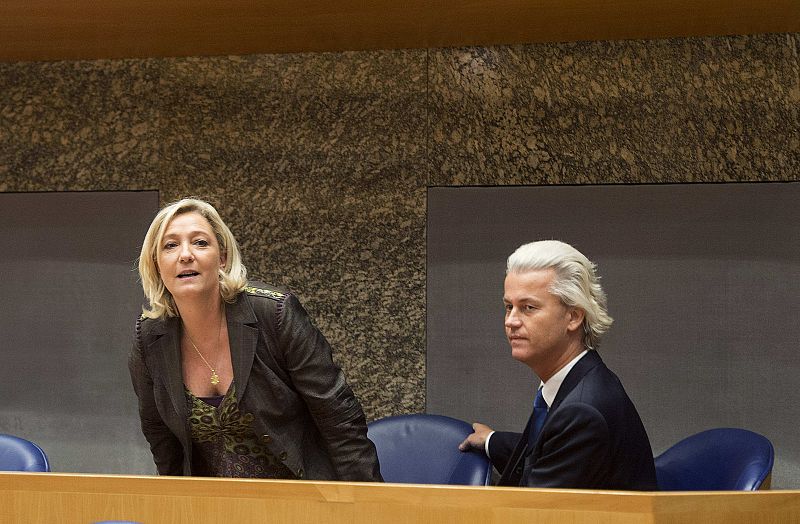 La ultraderecha francesa y holandesa sellan una alianza "histórica" para las elecciones europeas
