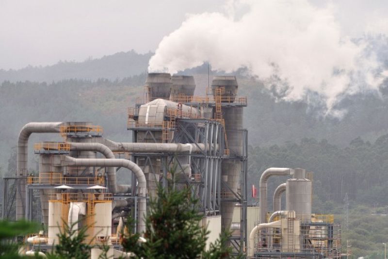 El Gobierno aprueba el cupo de emisión de CO2 para 1.005 instalaciones industriales hasta 2020