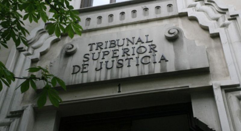 El TSJM anula el incremento de jornada a 37,5 horas para el personal laboral de la Comunidad