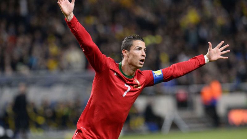 Cristiano enseña el camino hacia Brasil y deja en la estacada a la Suecia de 'Ibra'