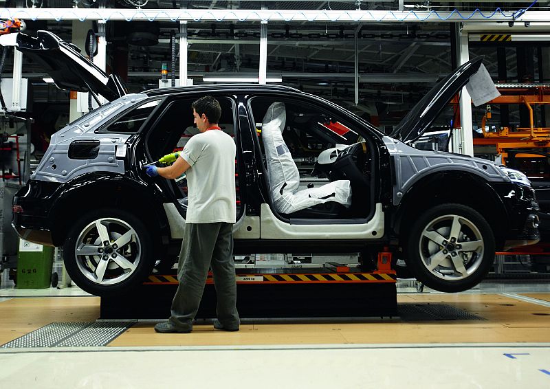 Seat despedirá a 393 trabajadores de oficinas con un ERE