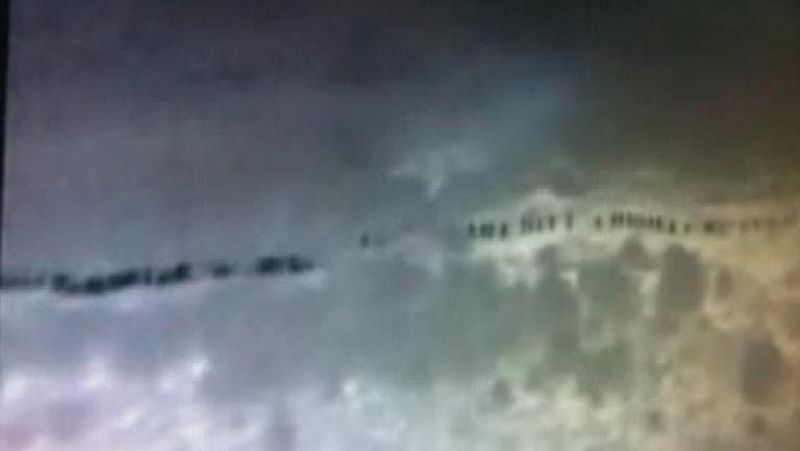 Mil inmigrantes intentan marchar en fila para asaltar la valla fronteriza de Melilla