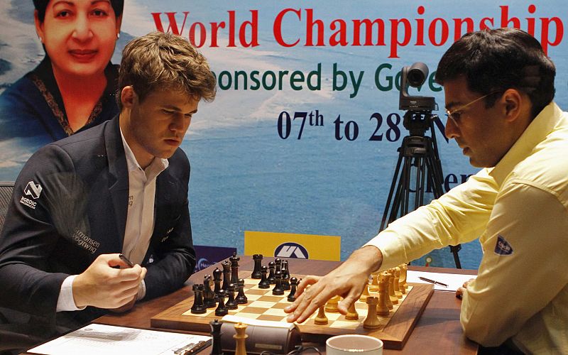 Carlsen explota un grave error de Anand para obtener su tercer triunfo