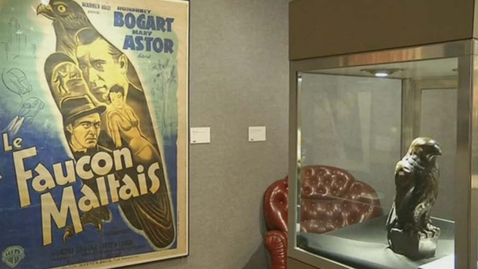 La estatua del halcón maltés que dio nombre a una película se subastó por mas de 4 millones de euros