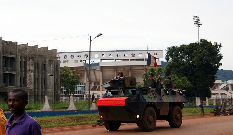 Francia enviará 800 soldados más para apoyar al gobierno de la República Centroafricana