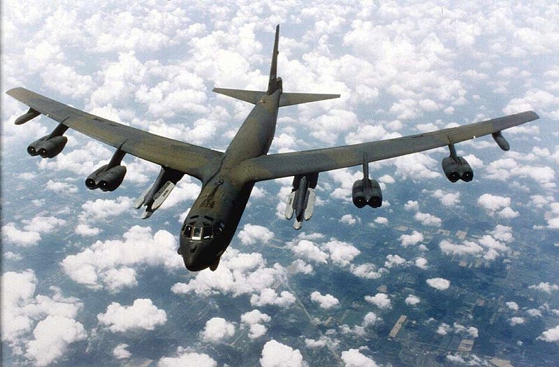 Dos bombarderos de EE.UU. sobrevuelan la zona de identificación china en las Senkaku