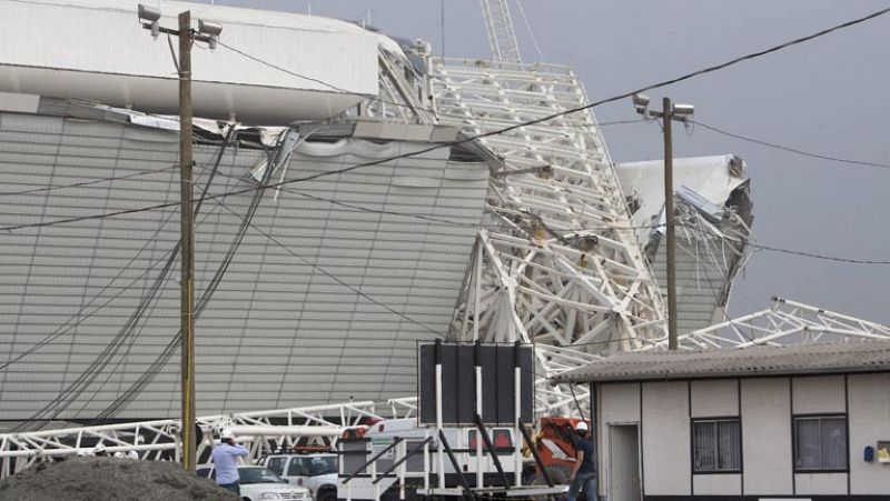 Dos muertos en un derrumbe en el estadio donde se inaugurará el Mundial 2014