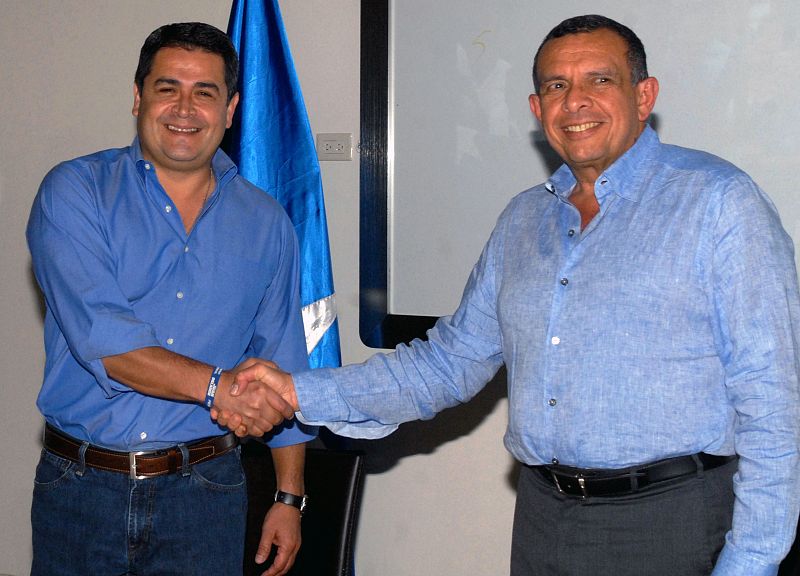La autoridad electoral confirma el triunfo del oficialista Hernández en Honduras