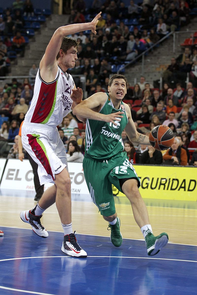 El Laboral Kutxa sigue vivo en la Euroliga