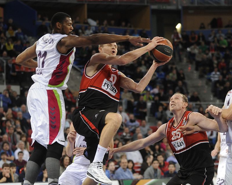 El Laboral Kutxa reacciona tras el descanso y ya es equipo Top 16