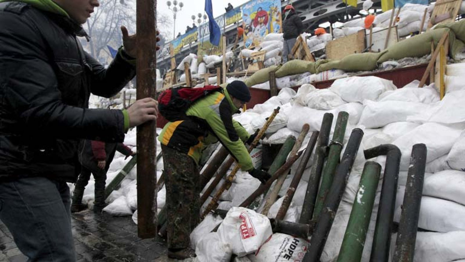 Crece la protesta contra el gobierno en Ucrania