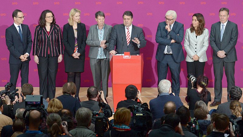 Seis ministros del SPD en el nuevo Gobierno alemán que mantiene a Schäuble en Finanzas