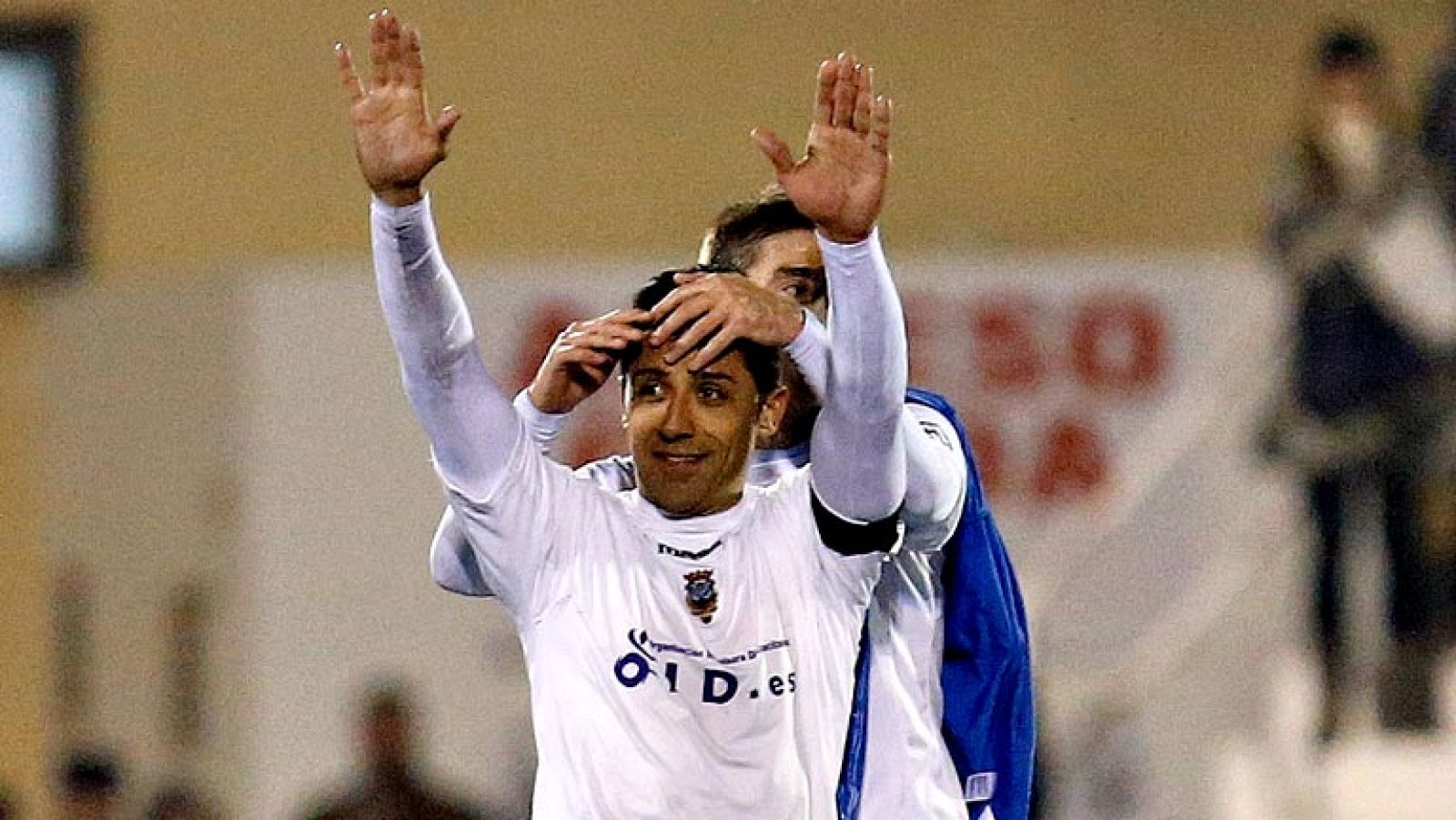 Los futbolistas del Xátiva, que este miércoles han entrenado en Valdevebas, tuvieron problemas al llegar a Madrid para encontrar su hotel. Y es que el centro de Madrid está estos días complicado de tráfico... mucho más si el hotel está en una zona pe